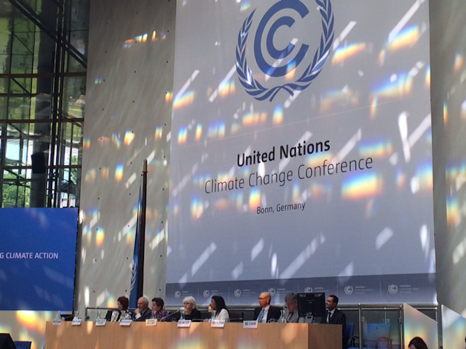 Plenum för FNs klimatförhandlingar i Bonn.